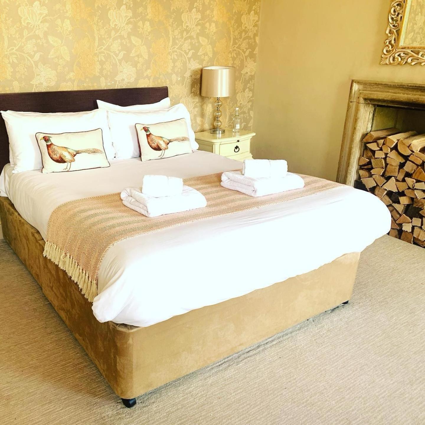 Bed and Breakfast The Red Lion Lacock Exterior foto